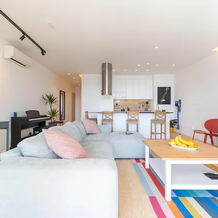Luxury Seaside With A Private Garage Apartment Split